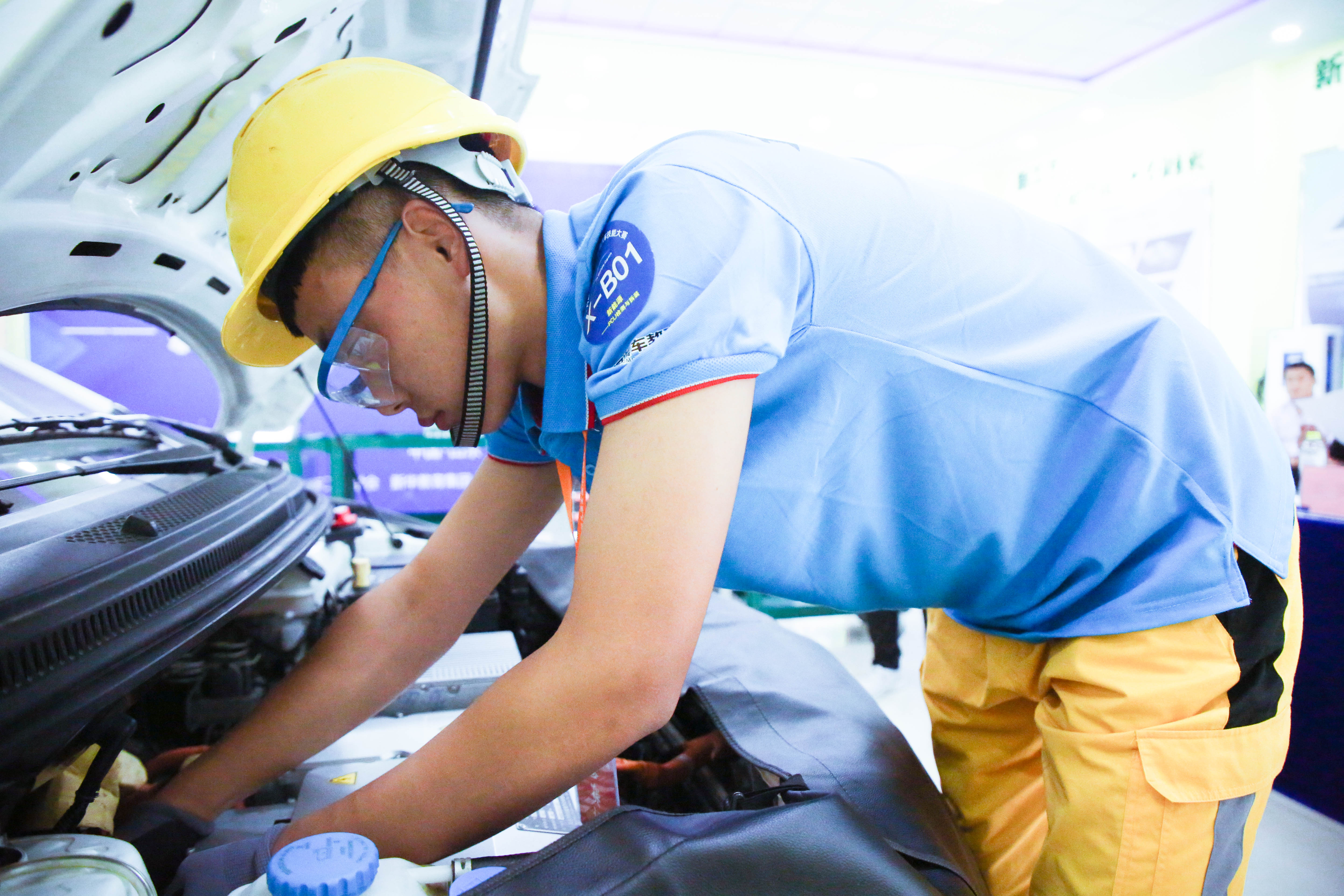 新能源汽车检测技术