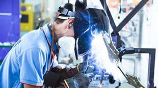 汽车快修保养与钣喷