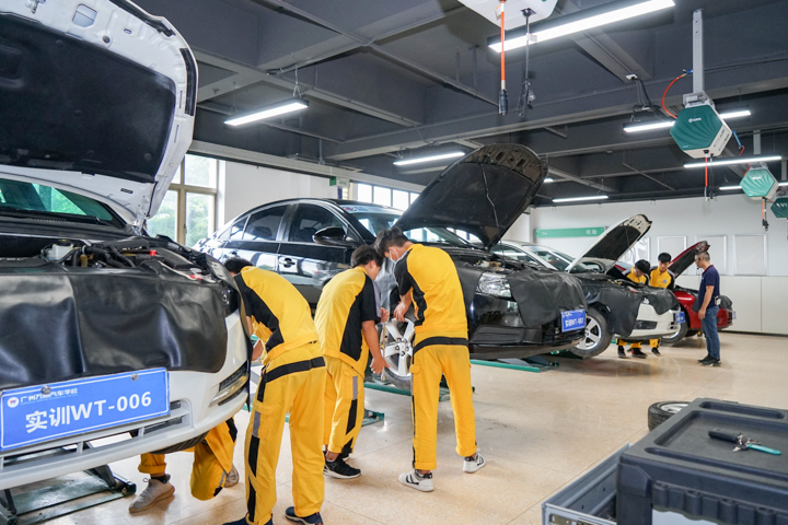 雪佛兰轮胎实训