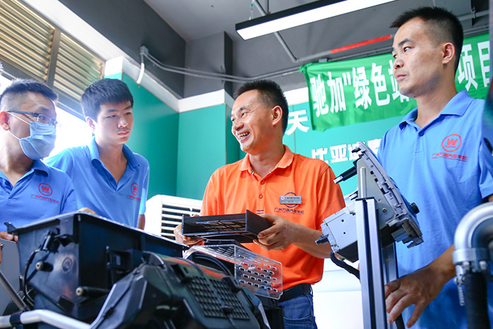 新能源汽车电控系统实训